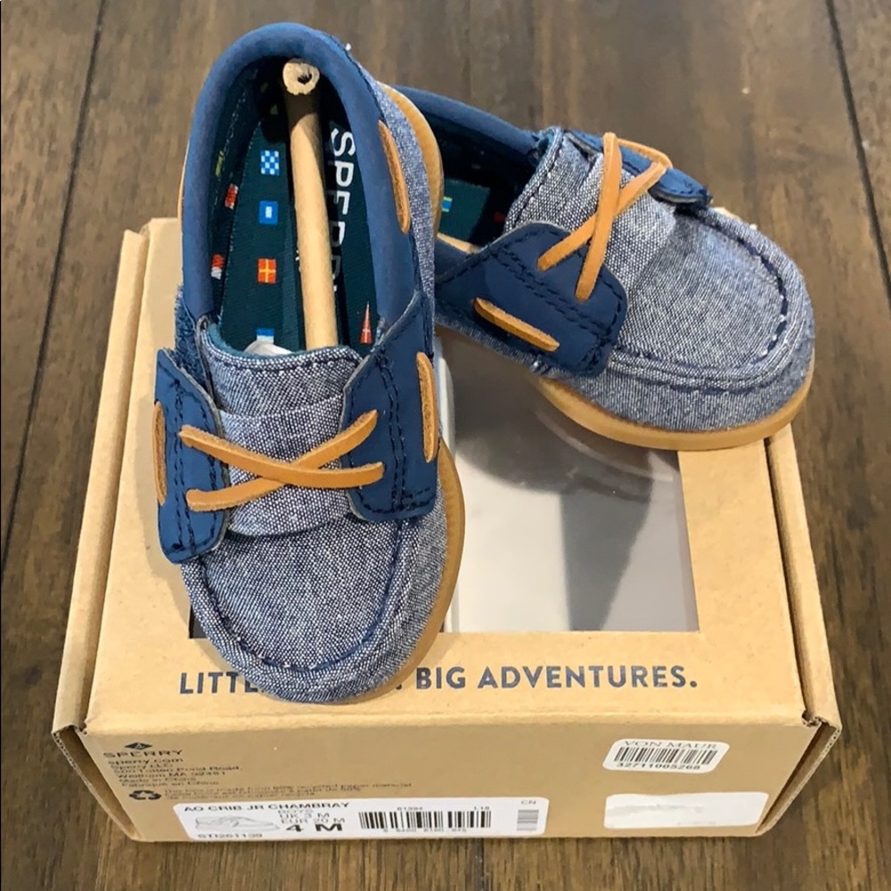 Sperry Crib Jr boat shoes